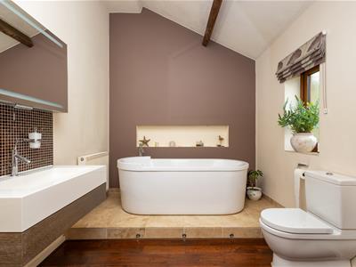 En-suite Bathroom
